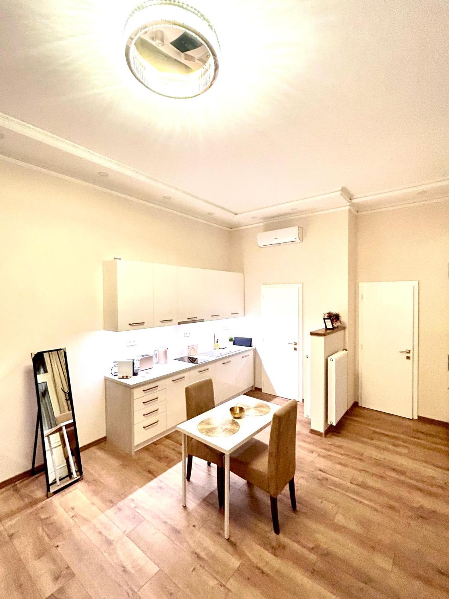 Apartman Gold Budapest Exteriör bild